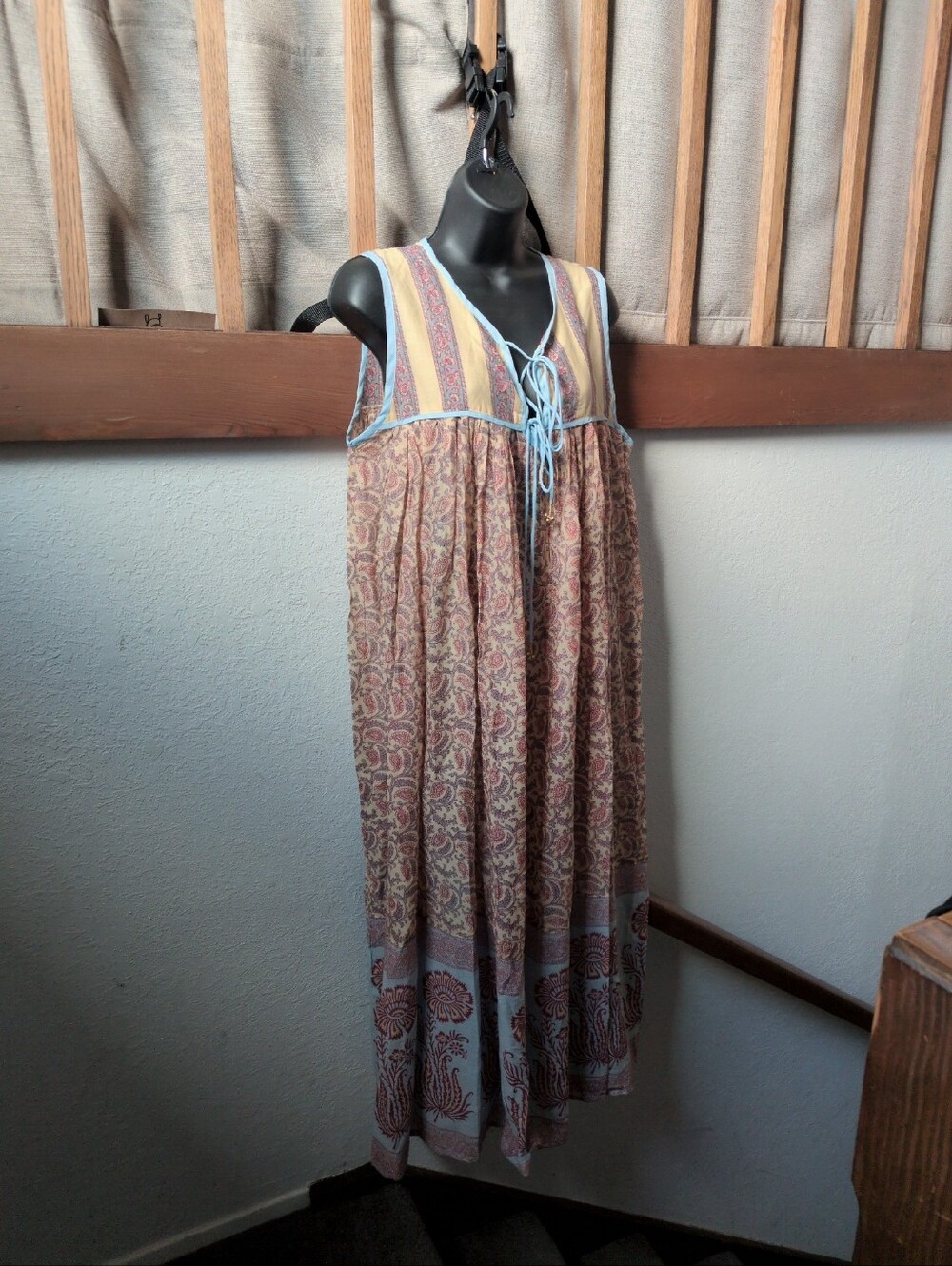 ✨ Nwt Daughters of India Aahna Dress in Bluebell size small - Picture 9 of 9